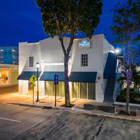 Sunset Inn-South Miami Exterior photo